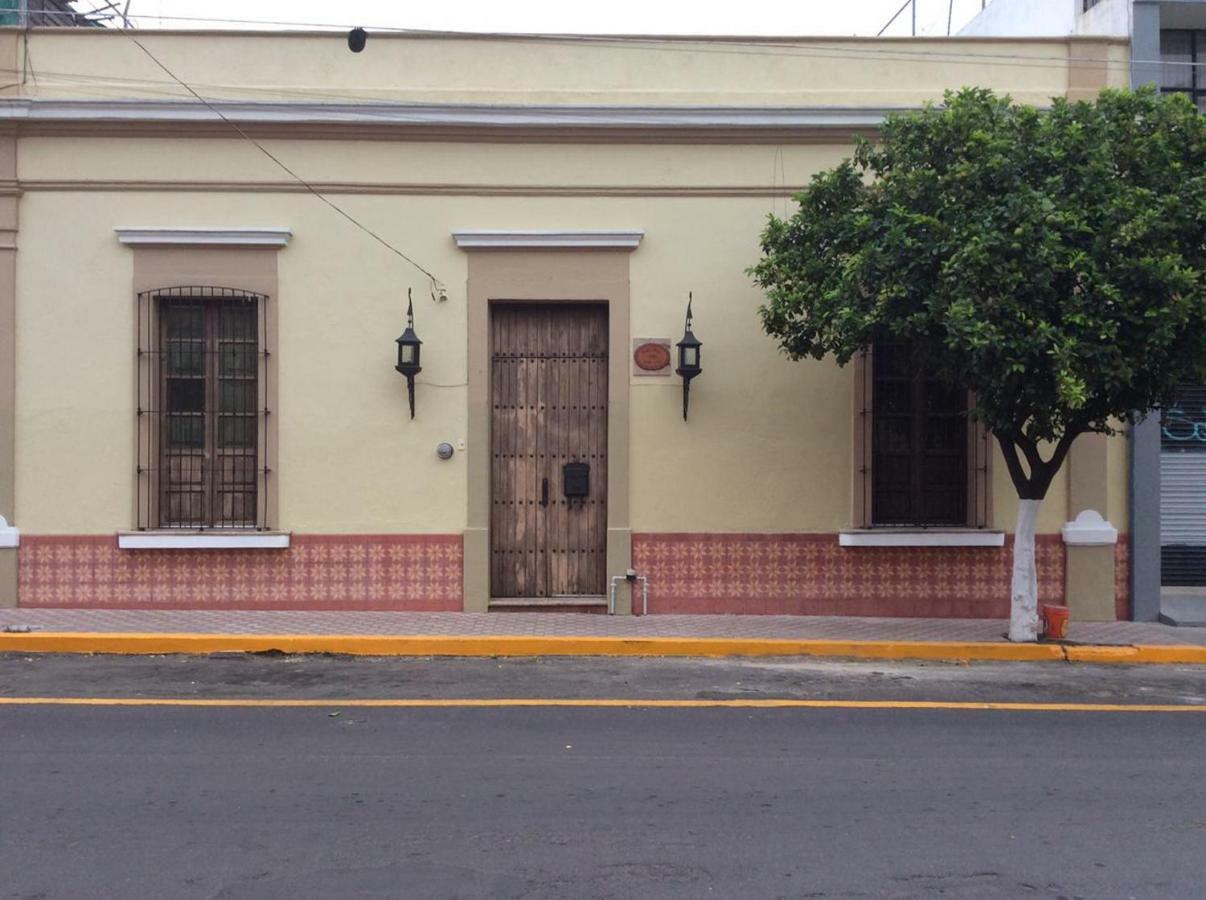 Auberge de jeunesse Maria Bonita à Guadalajara Extérieur photo