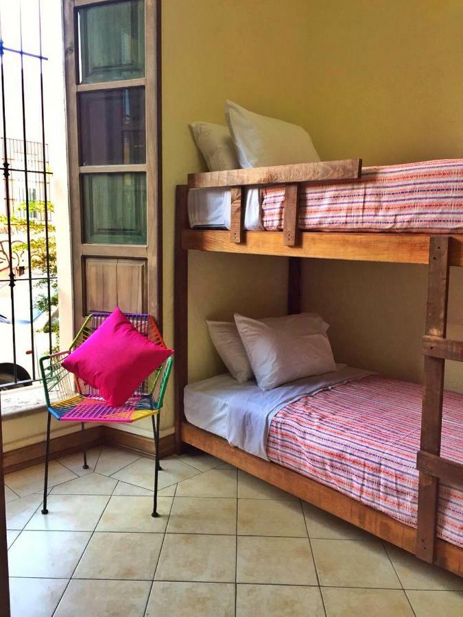 Auberge de jeunesse Maria Bonita à Guadalajara Extérieur photo